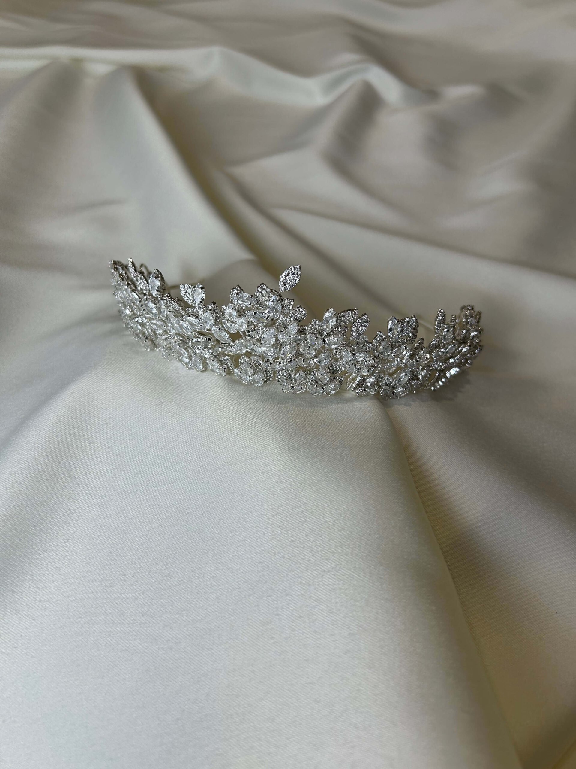 Couronne de mariée à strass